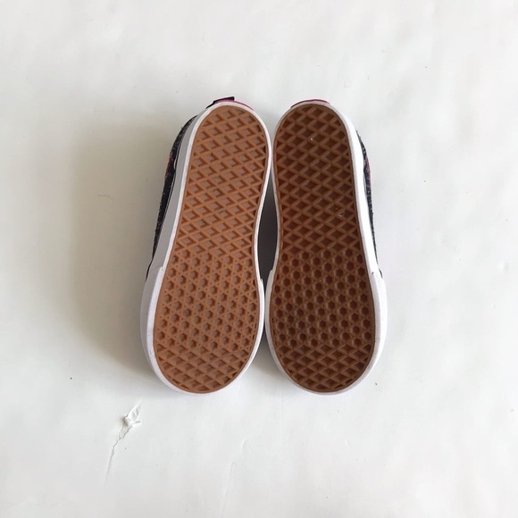 Vans ward gray/pink slip on sneakers VGUC size 9 kids - Picture 7 of 7